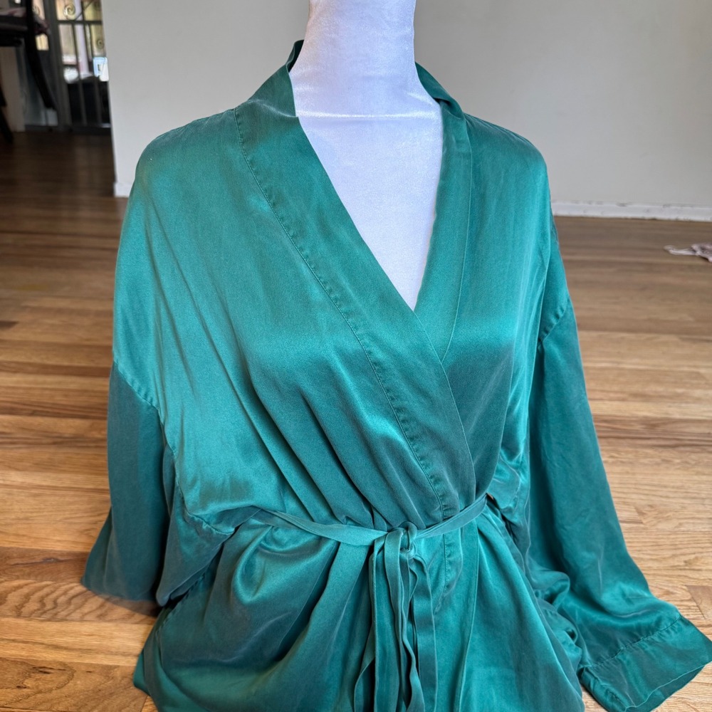 Victorias Secret 100% Silk Robe Emerald Green Kimono Wrap M/L Loungewear - Picture 2 of 6